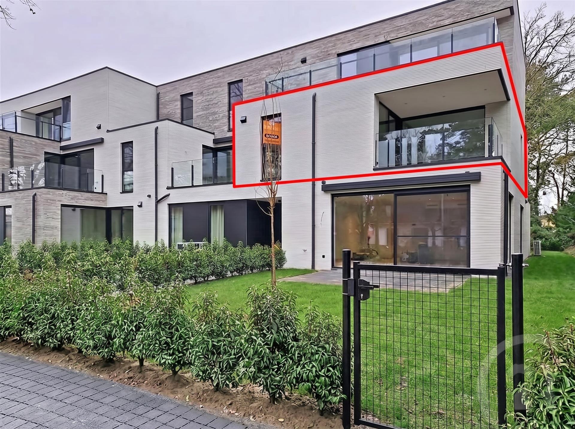 Tremelobaan 24