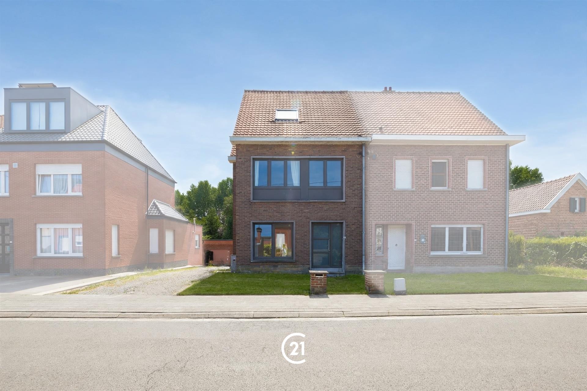 Kezeweide 73