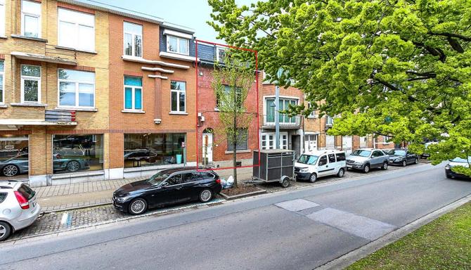 Appartement te koop in Jette - € 159.000