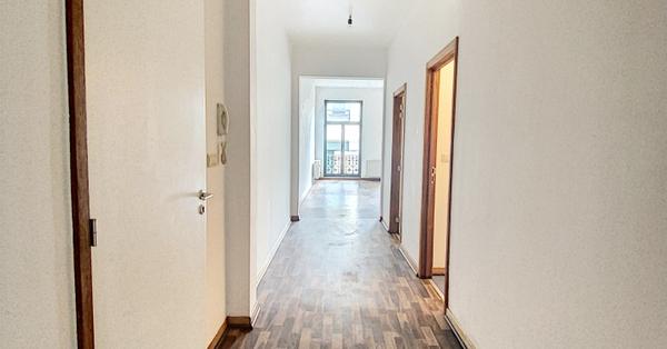 Appartement à Louer à BRUXELLES - € 1.300