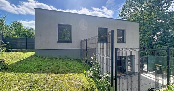 Maison d'habitation à MaisiÈres
