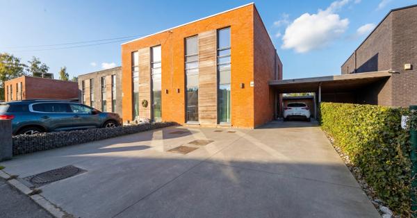 Maison d'habitation à Anvaing